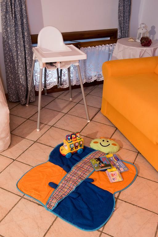 Ferienwohnung Residenza Contrada Tedesca Trient Zimmer foto